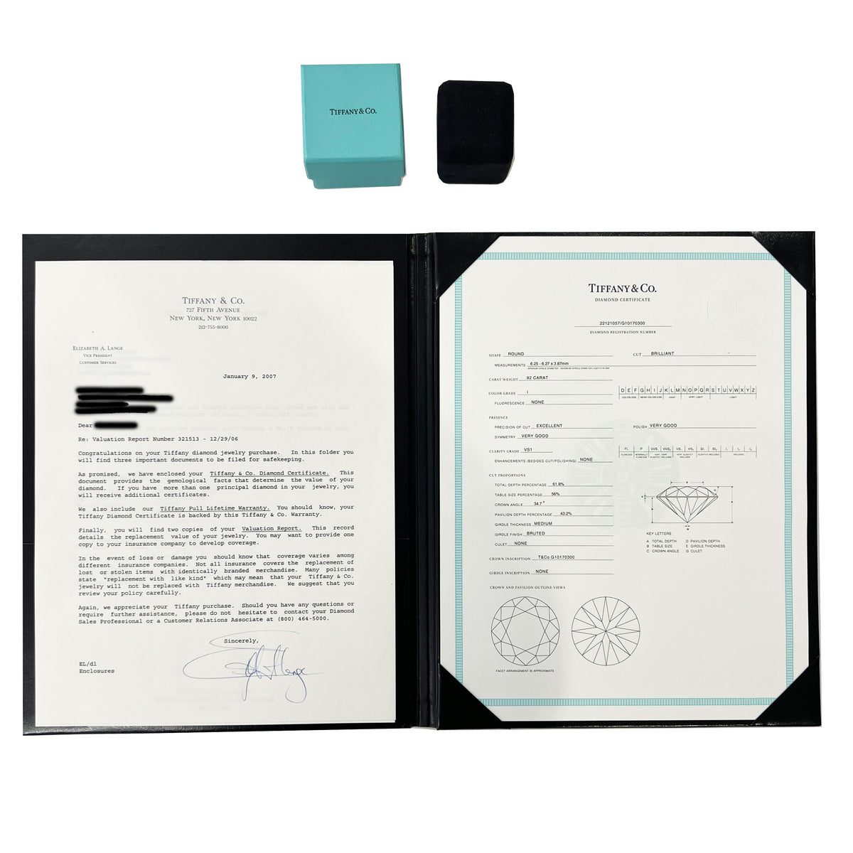 Tiffany & Co. 0.92 ct Round Brilliant Diamond Engagement Ring box