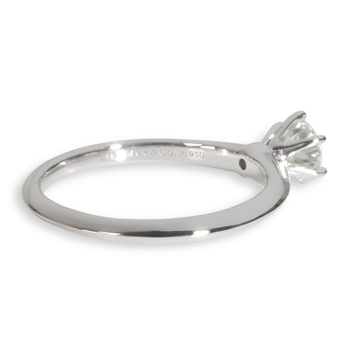 Tiffany & Co. 0.76 ct Round Brilliant Diamond Engagement Ring pv