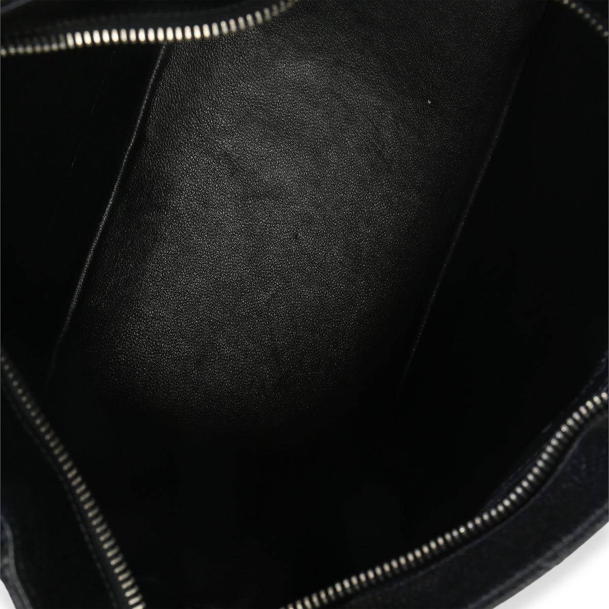 Chanel Vintage Black Quilted Caviar Medallion Tote Handbag av