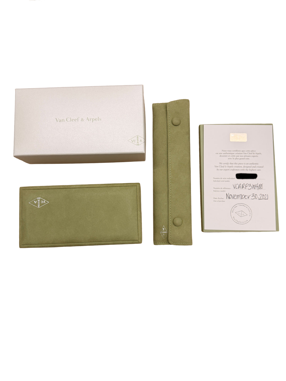 Van Cleef & Arpels Yellow Gold Diamond Frivole 5 Flower Bracelet box