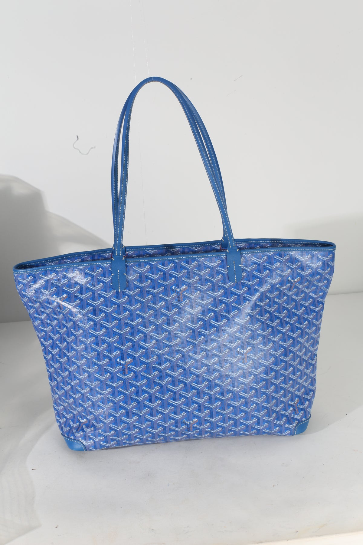 Goyard Blue ine Canvas Artois MM Handbag id