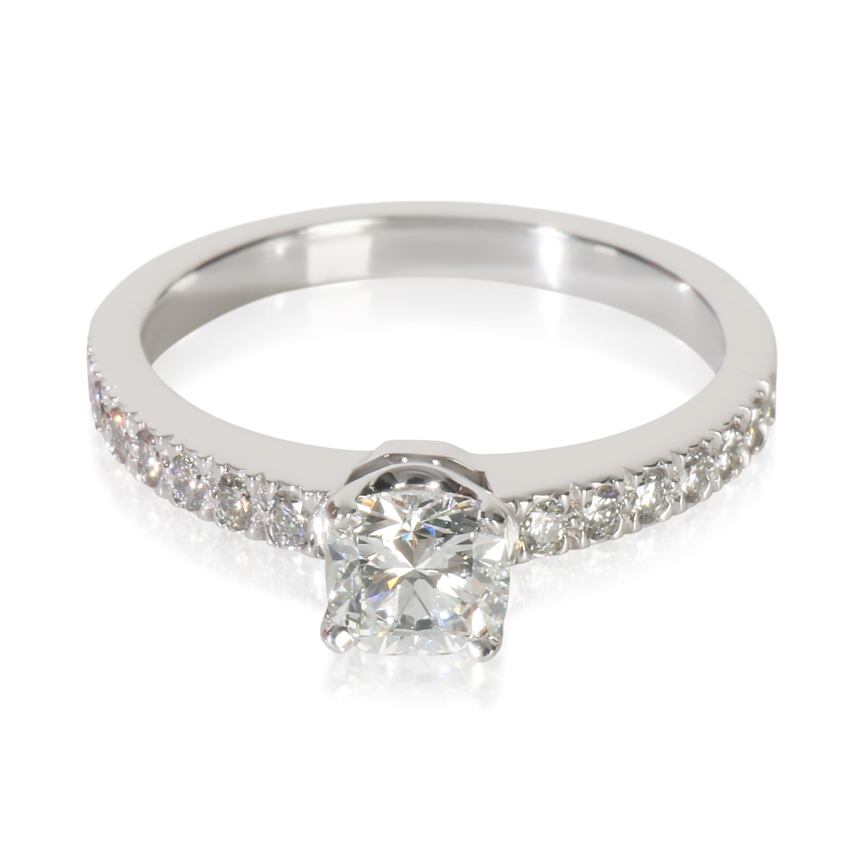 0.41 ct Cushion Diamond Cushion Novo Engagement Ring